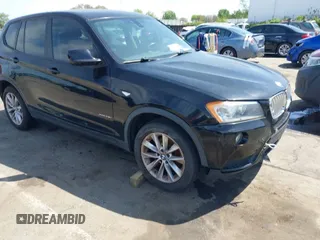 2013 BMW X3 xDrive28i with VIN 5UXWX9C58D0D02290, listed as a IAAI auction lot 41933047 with 106,025 mi miles. Bid and sale history available at carsss.com. Image 1.