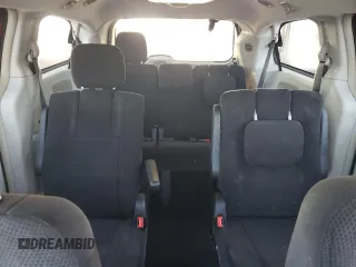 2014 Chrysler Town & Country Touring with VIN 2C4RC1BG1ER172467, listed as a Copart auction lot 51188165 with 177,379 mi miles and Salvage Title. Bid and sale history available at carsss.com. Image 10.