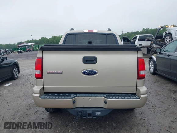 2007 Ford Explorer Sport Trac Limited with VIN 1FMEU33827UA32458, listed as a IAAI auction lot 42346429 with 209,498 mi miles and . Bid and sale history available at DreamBid. Image 16.