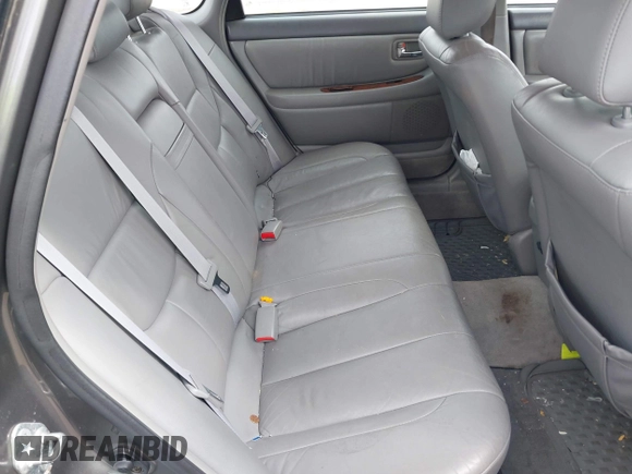 2004 Toyota Avalon XL with VIN 4T1BF28B14U380288, listed as a IAAI auction lot 42228778 with 321,988 mi miles and . Bid and sale history available at carsss.com. Image 8.