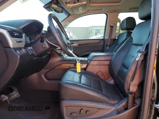 2015 GMC Yukon Denali z VIN 1GKS1CKJ8FR748131, wystawiony jako Copart lot #55213205 z przebiegiem 101 758 mil mil oraz Szkoda całkowita • Salvage title. Historia ofert i sprzedaży dostępna na DreamBid. Obrazek 7.