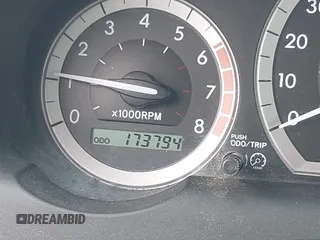 2004 Toyota Sienna XLE with VIN 5TDZA22CX4S205206, listed as a IAAI auction lot 42007779 with 173,794 mi miles. Bid and sale history available at carsss.com. Image 16.