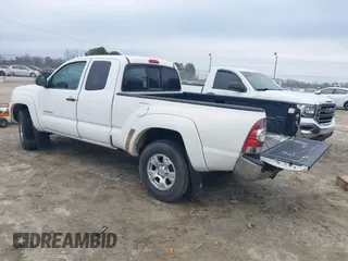 2011 Toyota Tacoma with VIN 5TFUU4EN1BX017921, listed as a IAAI auction lot 41500421 with 75,252 mi miles. Bid and sale history available at carsss.com. Image 3.