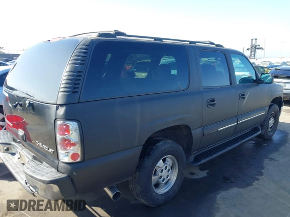 2002 Chevrolet Suburban LS with VIN 3GNEC16T72G305456, listed as a IAAI auction lot 41668190 with 1 mi miles. Bid and sale history available at carsss.com. Image 4.