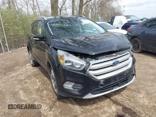 2019 Ford Escape Titanium с VIN 1FMCU9J91KUC42161, выставлен на аукционе IAAI как лот 41942122 с пробегом 100 677 миль миль и . История ставок и продаж доступна на DreamBid. Изображение 1.