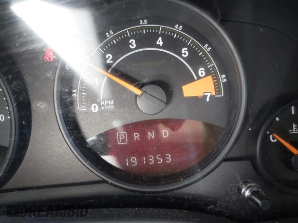 2016 Jeep Patriot Sport with VIN 1C4NJPBA3GD748035, listed as a IAAI auction lot 41894795 with 191,353 mi miles and . Bid and sale history available at DreamBid. Image 16.