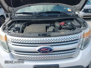 2013 Ford Explorer XLT with VIN 1FM5K7D81DGA33851, listed as a IAAI auction lot 42058840 with 264,577 mi miles. Bid and sale history available at carsss.com. Image 10.