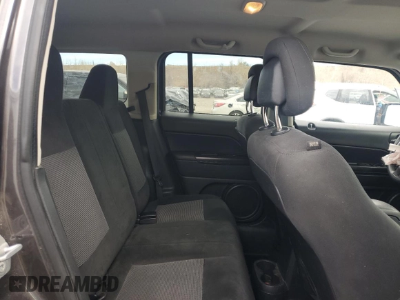 2016 Jeep Patriot Sport with VIN 1C4NJRBB3GD509217, listed as a Copart auction lot 48826605 with 199,914 mi miles and Salvage Title. Bid and sale history available at carsss.com. Image 11.