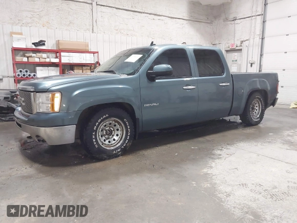 2011 GMC Sierra 1500 Denali z VIN 3GTP2XE26BG100503, wystawiony jako IAAI lot #41755606 z przebiegiem 185 277 mil mil oraz . Historia ofert i sprzedaży dostępna na DreamBid. Obrazek 17.