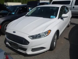 2016 Ford Fusion S z VIN 3FA6P0G74GR359926, wystawiony jako IAAI lot #42248145 z przebiegiem 125 475 mil mil oraz . Historia ofert i sprzedaży dostępna na DreamBid. Obrazek 1.