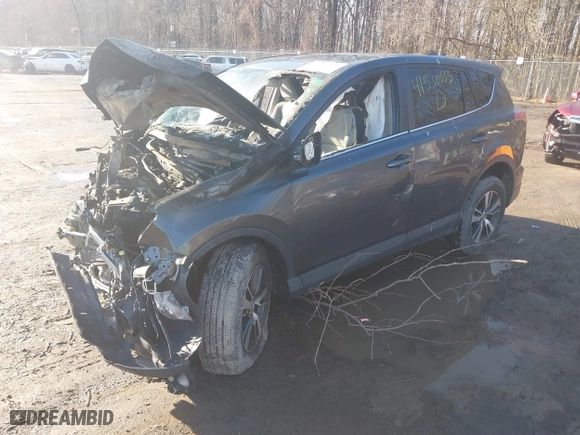 2018 Toyota RAV4 XLE with VIN 2T3WFREV6JW473206, listed as a IAAI auction lot 41530333 with 1 mi miles. Bid and sale history available at carsss.com. Image 16.