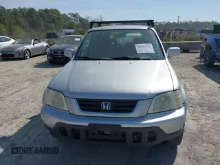 2001 Honda CR-V SE with VIN JHLRD187X1C031780, listed as a IAAI auction lot 41843270 with 220,901 mi miles. Bid and sale history available at carsss.com. Image 6.