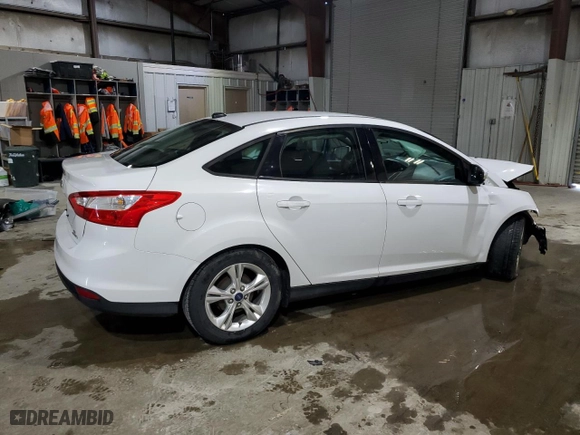2014 Ford Focus SE with VIN 1FADP3F29EL296395, listed as a Copart auction lot 52411355 with 111,709 mi miles and Clean Title. Bid and sale history available at carsss.com. Image 3.