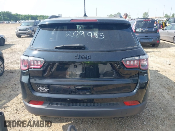 2020 Jeep Compass Latitude z VIN 3C4NJDBB6LT209985, wystawiony jako IAAI lot #42370439 z przebiegiem 38 089 mil mil oraz . Historia ofert i sprzedaży dostępna na DreamBid. Obrazek 17.