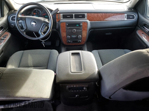 2008 Chevrolet Suburban Commercial with VIN 3GNGK26K68G308737, listed as a Copart auction lot 42417505 with 40,288 mi miles and Clean Title. Bid and sale history available at carsss.com. Image 8.