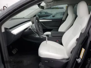 2025 Tesla Model Y Long Range with VIN 7SAYGAEE3SF216635, listed as a Copart auction lot 44614555 with 400 mi miles and Salvage Title. Bid and sale history available at DreamBid. Image 7.