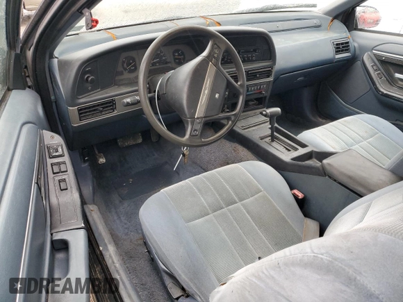 1990 Ford Thunderbird with VIN 1FAPP6047LH140817, listed as a Copart auction lot 83910194 with 177,909 mi miles and Salvage Title. Bid and sale history available at DreamBid. Image 8.