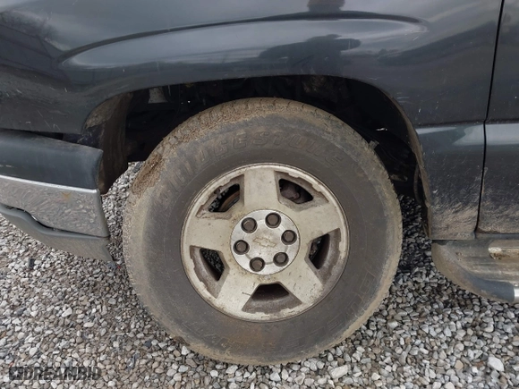 2005 Chevrolet Avalanche Z71 with VIN 3GNEK12Z55G213733, listed as a IAAI auction lot 42008159 with 194,760 mi miles. Bid and sale history available at carsss.com. Image 14.