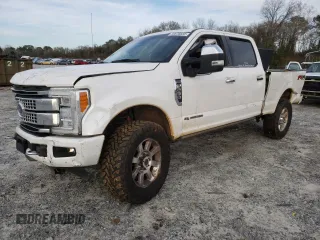 2017 Ford F-250 Lariat with VIN 1FT7W2BT6HED83358, listed as a Copart auction lot 32676022 with Not provided miles and Salvage title. Bid and sale history available at DreamBid. Image 2.