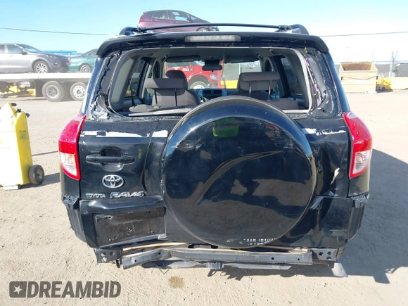 2007 Toyota RAV4 with VIN JTMZD33V376043839, listed as a IAAI auction lot 41670983 with 181,499 mi miles. Bid and sale history available at carsss.com. Image 16.