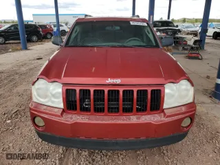 2005 Jeep Grand Cherokee Laredo with VIN 1J4GS48K25C585315, listed as a Copart auction lot 49185765 with 153,221 mi miles and Clean Title. Bid and sale history available at carsss.com. Image 5.