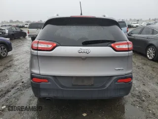 2018 Jeep Cherokee Latitude with VIN 1C4PJLCB3JD611984, listed as a Copart auction lot 43281375 with 145,126 mi miles and Salvage Title. Bid and sale history available at carsss.com. Image 6.