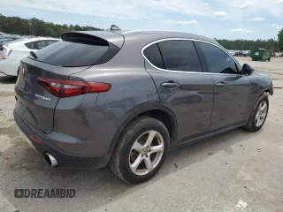 2018 Alfa Romeo Stelvio z VIN ZASFAKANXJ7C19707, wystawiony jako Copart lot #56553175 z przebiegiem 67 757 mil mil oraz Tytuł czysty. Historia ofert i sprzedaży dostępna na DreamBid. Obrazek 3.