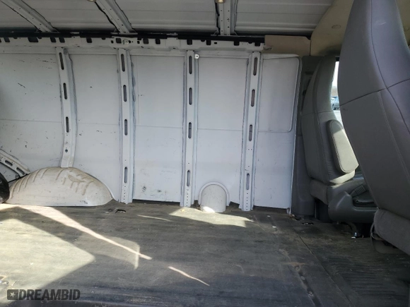 2017 GMC Savana Cargo Van with VIN 1GTW7AFG0H1136988, listed as a Copart auction lot 82209524 with 134,146 mi miles and Salvage Title. Bid and sale history available at carsss.com. Image 11.