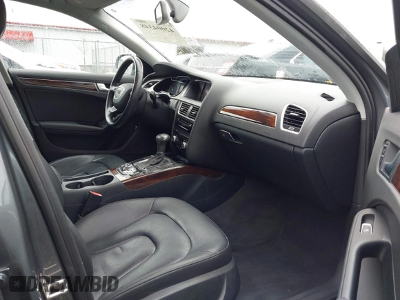 2015 Audi A4 Premium with VIN WAUAFAFLXFN009971, listed as a IAAI auction lot 42004348 with 109,362 mi miles. Bid and sale history available at carsss.com. Image 5.