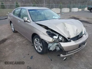 2005 Lexus ES 330 with VIN JTHBA30G255073920, listed as a IAAI auction lot 41886960 with 118,848 mi miles. Bid and sale history available at carsss.com. Image 1.