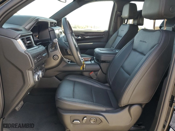 2023 GMC Yukon XL Denali with VIN 1GKS2JKT8PR377072, listed as a Copart auction lot 68948884 with 23,495 mi miles and Salvage Title. Bid and sale history available at carsss.com. Image 7.