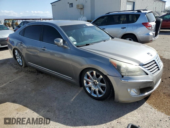 2013 Hyundai Equus Signature with VIN KMHGH4JH4DU058836, listed as a Copart auction lot 51837815 with 112,093 mi miles and Salvage Title. Bid and sale history available at DreamBid. Image 4.