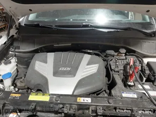 2017 Hyundai Santa Fe Limited Ultimate with VIN KM8SRDHF1HU251592, listed as a IAAI auction lot 41519979 with 80,421 mi miles. Bid and sale history available at carsss.com. Image 10.