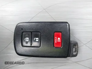 2012 Toyota Prius One z VIN JTDKDTB35C1015243, wystawiony jako IAAI lot #41692077 z przebiegiem 304 394 mil mil oraz . Historia ofert i sprzedaży dostępna na DreamBid. Obrazek 11.