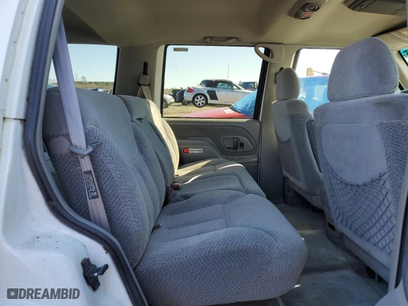 1998 Chevrolet Tahoe with VIN 1GNEK13R8WJ372101, listed as a Copart auction lot 42957075 with 174,853 mi miles and Salvage Title. Bid and sale history available at carsss.com. Image 11.