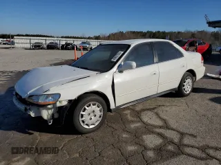2002 Honda Accord LX z VIN 3HGCG56462G707085, wystawiony jako Copart lot #46667335 z przebiegiem 92 266 mil mil oraz Szkoda całkowita • Salvage title. Historia ofert i sprzedaży dostępna na DreamBid. Obrazek 1.