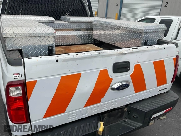 2016 Ford Super Duty F-250 SRW Lariat with VIN 1FT7W2B64GEA52030, listed as a IAAI auction lot 42179076 with 245,553 mi miles. Bid and sale history available at carsss.com. Image 8.
