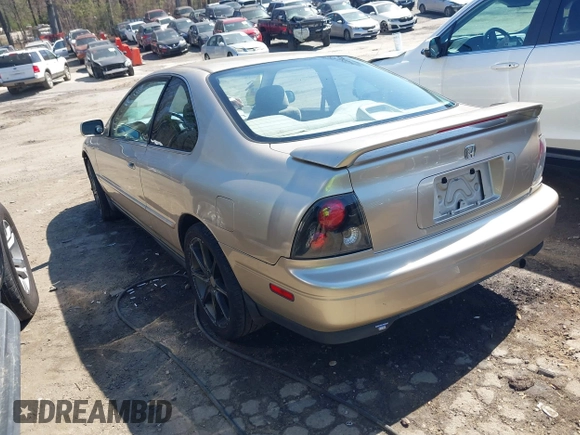 1994 Honda Accord EX with VIN 1HGCD715XRA013027, listed as a IAAI auction lot 41783969 with 255,233 mi miles and . Bid and sale history available at carsss.com. Image 3.