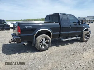 2006 Ford F-250 XL z VIN 1FTSX21596EC30884, wystawiony jako Copart lot #53560955 z przebiegiem 117 331 mil mil oraz Szkoda całkowita • Salvage title. Historia ofert i sprzedaży dostępna na DreamBid. Obrazek 3.