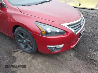 2013 Nissan Altima SV with VIN 1N4AL3AP4DC178495, listed as a IAAI auction lot 42165637 with 80,437 mi miles and . Bid and sale history available at carsss.com. Image 12.