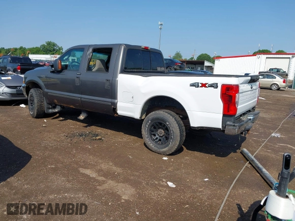 2004 Ford F-250 XL with VIN 1FTNW21L24EA98174, listed as a IAAI auction lot 42456651 with 133,876 mi miles and . Bid and sale history available at DreamBid. Image 3.