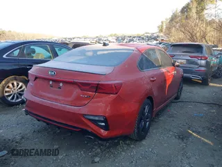 2020 Kia Forte GT-Line z VIN 3KPF34AD7LE167672, wystawiony jako IAAI lot #41312641 z przebiegiem 64 569 mil mil oraz . Historia ofert i sprzedaży dostępna na DreamBid. Obrazek 4.