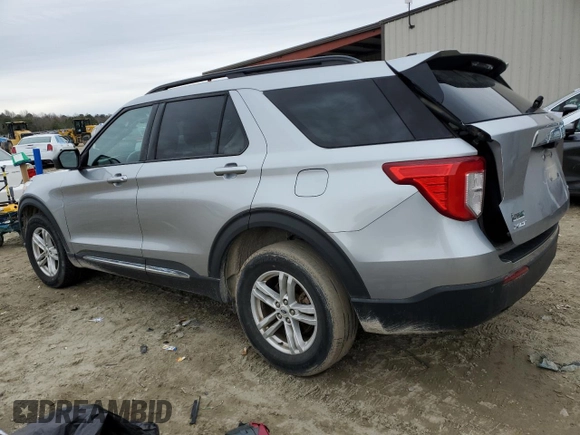 2021 Ford Explorer XLT with VIN 1FMSK8DH2MGA57763, listed as a Copart auction lot 43480875 with 35,545 mi miles and Salvage Title. Bid and sale history available at carsss.com. Image 2.