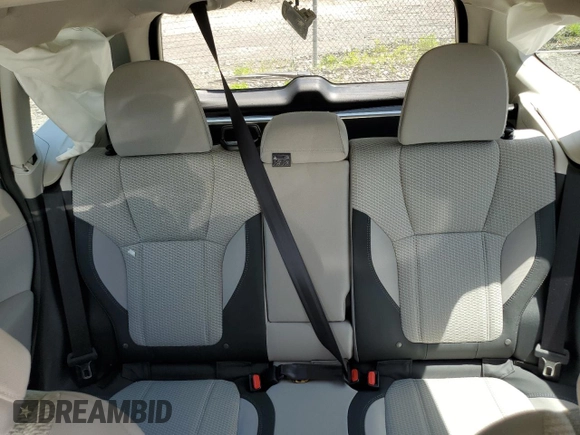 2024 Subaru Forester Premium with VIN JF2SKADC8RH429514, listed as a Copart auction lot 62229835 with 18,696 mi miles and Salvage title. Bid and sale history available at DreamBid. Image 10.