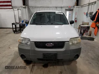 2007 Ford Escape XLS with VIN 1FMYU02Z47KA04520, listed as a Copart auction lot 62607805 with 109,276 mi miles and Clean title. Bid and sale history available at DreamBid. Image 5.