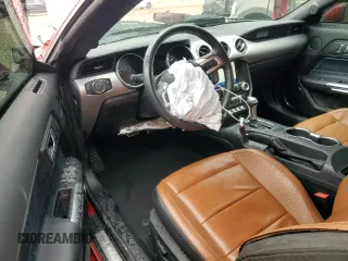 2021 Ford Mustang GT Premium z VIN 1FATP8FF7M5156828, wystawiony jako Copart lot #54714615 z przebiegiem 21 920 mil mil oraz Szkoda całkowita • Salvage title. Historia ofert i sprzedaży dostępna na DreamBid. Obrazek 8.