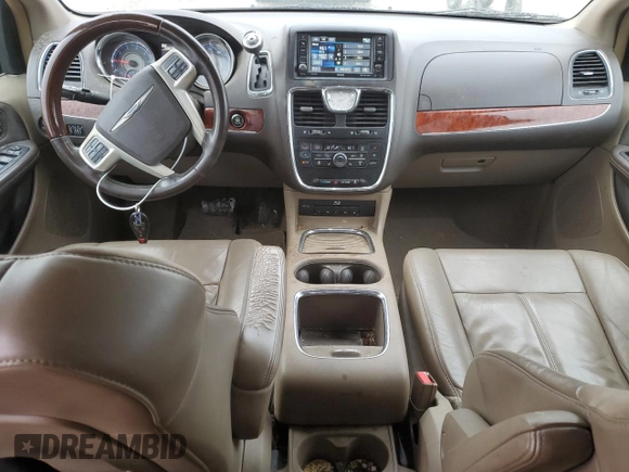 2016 Chrysler Town & Country Limited Platinum with VIN 2C4RC1GG0GR167434, listed as a Copart auction lot 85876284 with 179,602 mi miles and Clean Title. Bid and sale history available at carsss.com. Image 8.