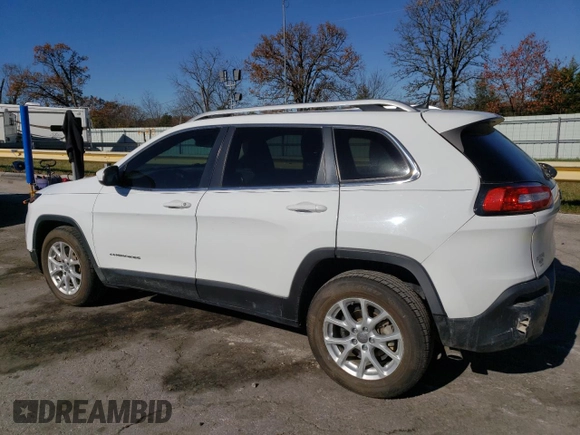 2016 Jeep Cherokee Altitude with VIN 1C4PJLCB7GW135235, listed as a Copart auction lot 80892474 with 201,458 mi miles and Salvage Title. Bid and sale history available at carsss.com. Image 2.