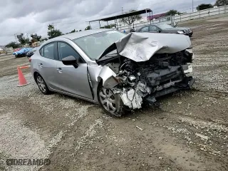 2014 Mazda Mazda3 i SV with VIN JM1BM1T79E1164389, listed as a Copart auction lot 48031385 with 136,801 mi miles and Salvage Title. Bid and sale history available at carsss.com. Image 10.