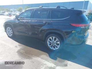 2021 Toyota Highlander Hybrid Limited with VIN 5TDYARAH8MS006883, listed as a IAAI auction lot 41507332 with 169,210 mi miles and . Bid and sale history available at DreamBid. Image 3.